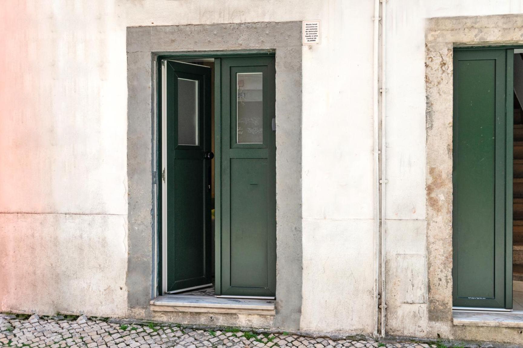 Room Quarto na lapa Lisboa Exterior foto